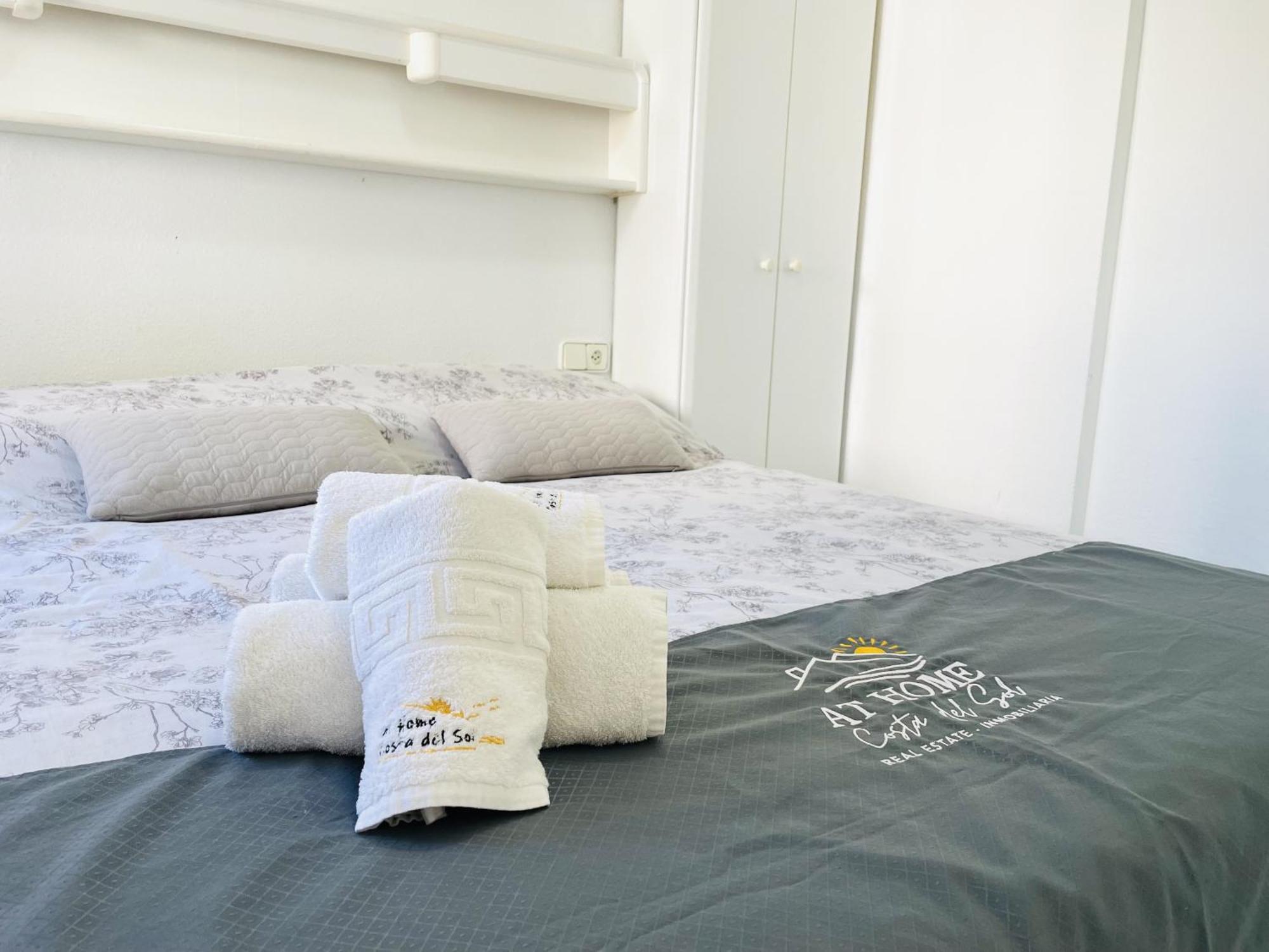 Apartamento Laguna Beach At Home Torrox Buitenkant foto